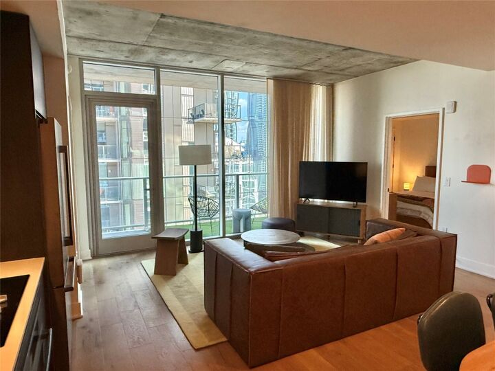 Property Photo:  48 E East Avenue 2509  TX 78701 