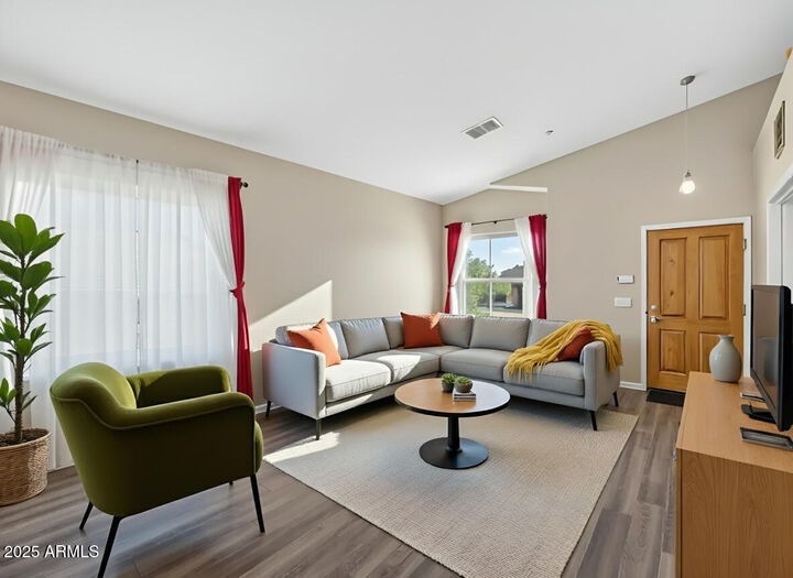 Property Photo: 17132 E Hillcrest Drive AZ 85268