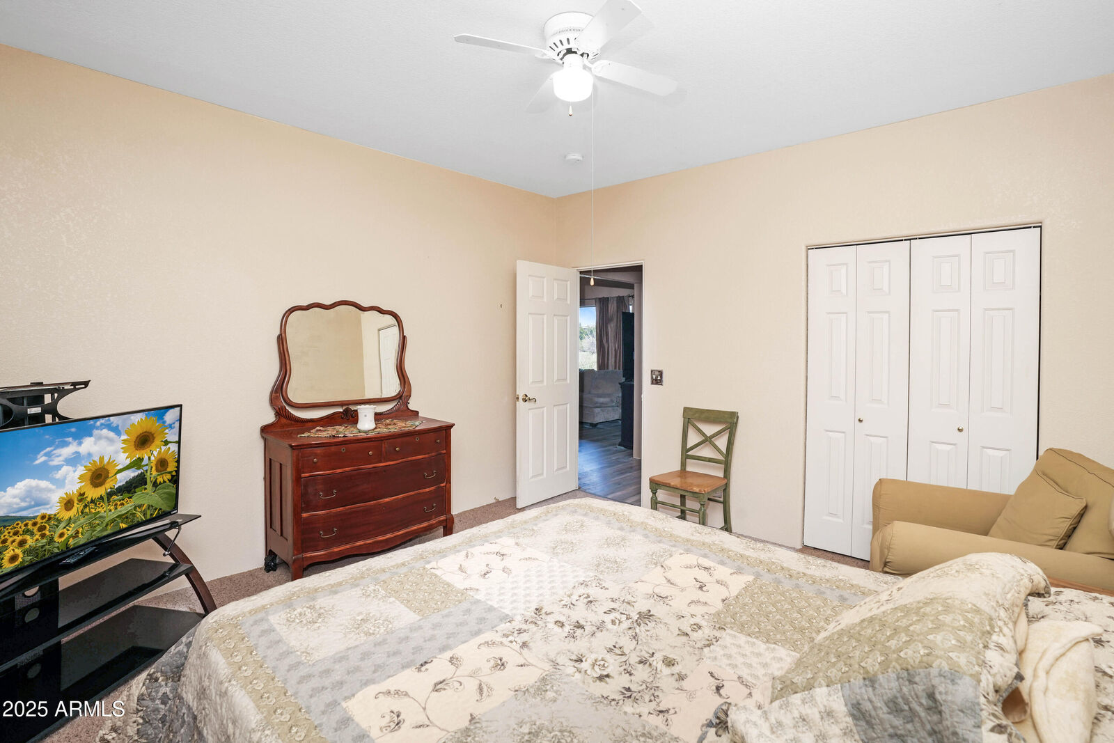 Property Photo:  3725 E Montezuma Avenue  AZ 86335 