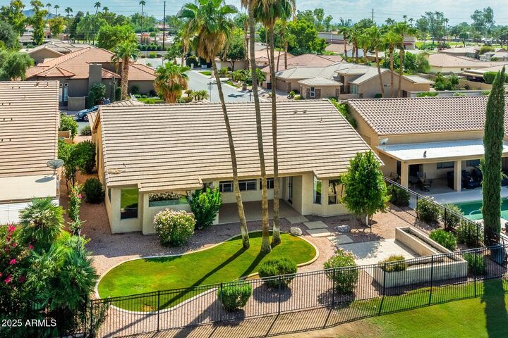 Property Photo:  10050 E Coopers Hawk Drive  AZ 85248 