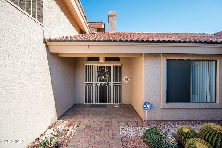 Property Photo: 15489 E Palisades Blvd Boulevard AZ 85268