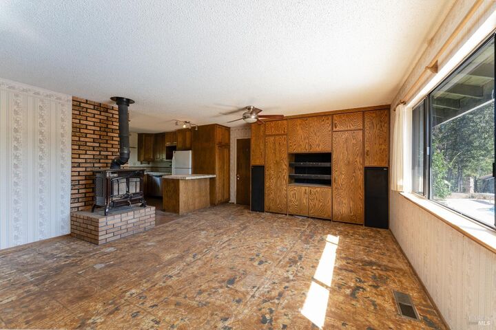 Property Photo:  20201 Manzanita Drive  CA 95490 