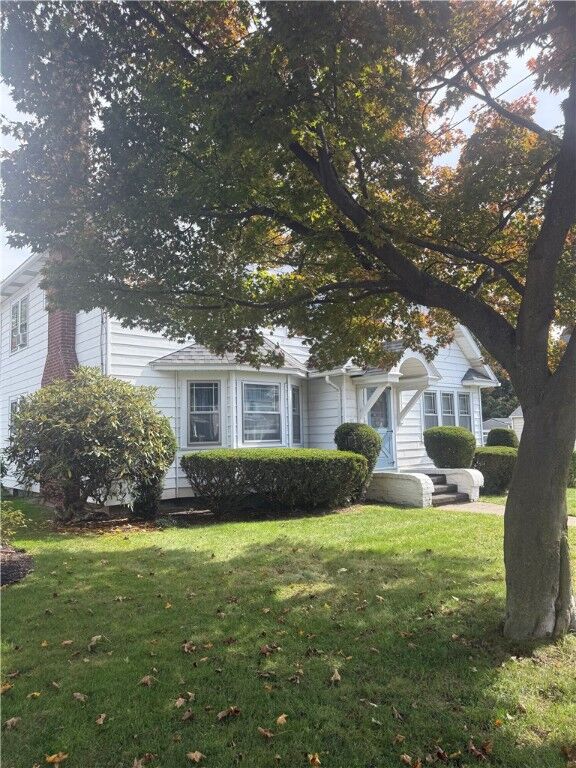 Property Photo:  950 Grove Street  NY 14901 