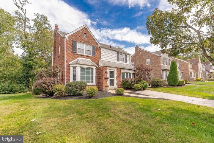 Property Photo: 1807 Earlington Road PA 19083