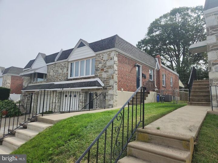 536 Wartman Street  Philadelphia PA 19128 photo