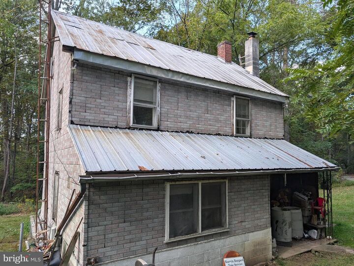 340 S Lake Road  Spring Grove PA 17362 photo