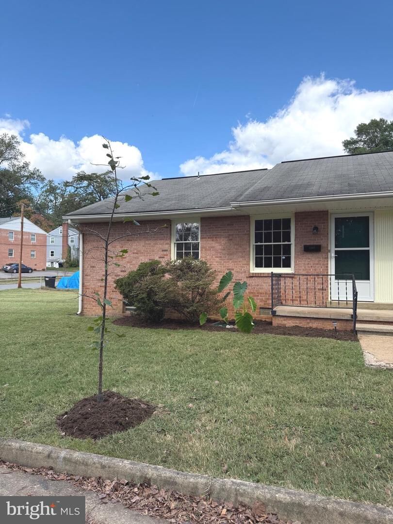 Property Photo:  1317 Rappahannock Avenue  VA 22401 