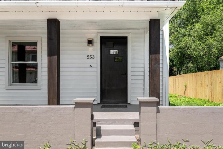 Property Photo:  553 Highland Avenue  VA 22601 
