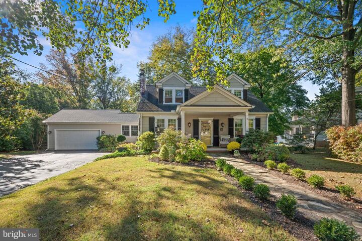12 Ingleside Avenue  Pennington NJ 08534 photo