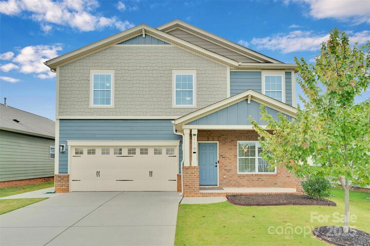 Property Photo: 119 Willow Valley Drive 60 NC 28115
