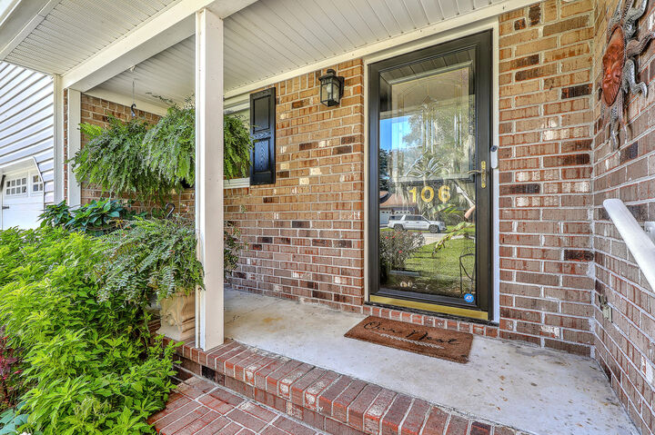 Property Photo:  106 Mulberry Hill  SC 29485 