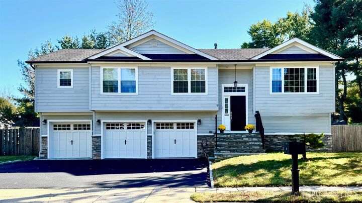 9 Westwood Circle  Edison NJ 08820 photo
