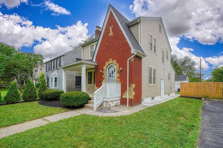 Property Photo:  891 Vernon Road  OH 43209 