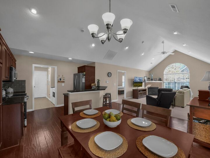 Property Photo:  4813 Ashleigh Drive  OH 43016 