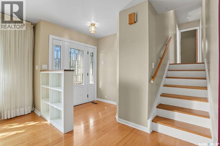 Property Photo:  515 Garrison Crescent  SK S7H 2Z9 