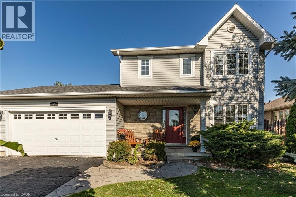Property Photo:  33 Oak Crescent  ON N0A 1H0 