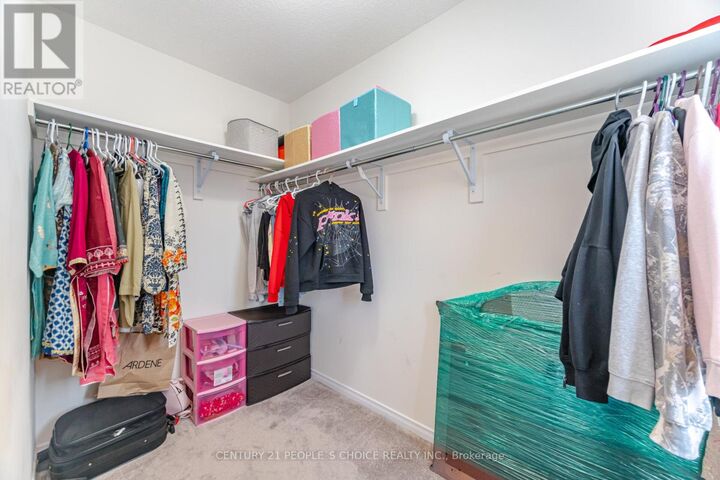 Property Photo: 109 Cactus Crescent ON L8J 0M3