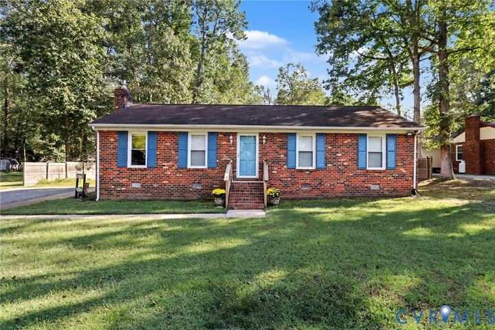 Property Photo:  105 Riva Ridge Circle  VA 23150 