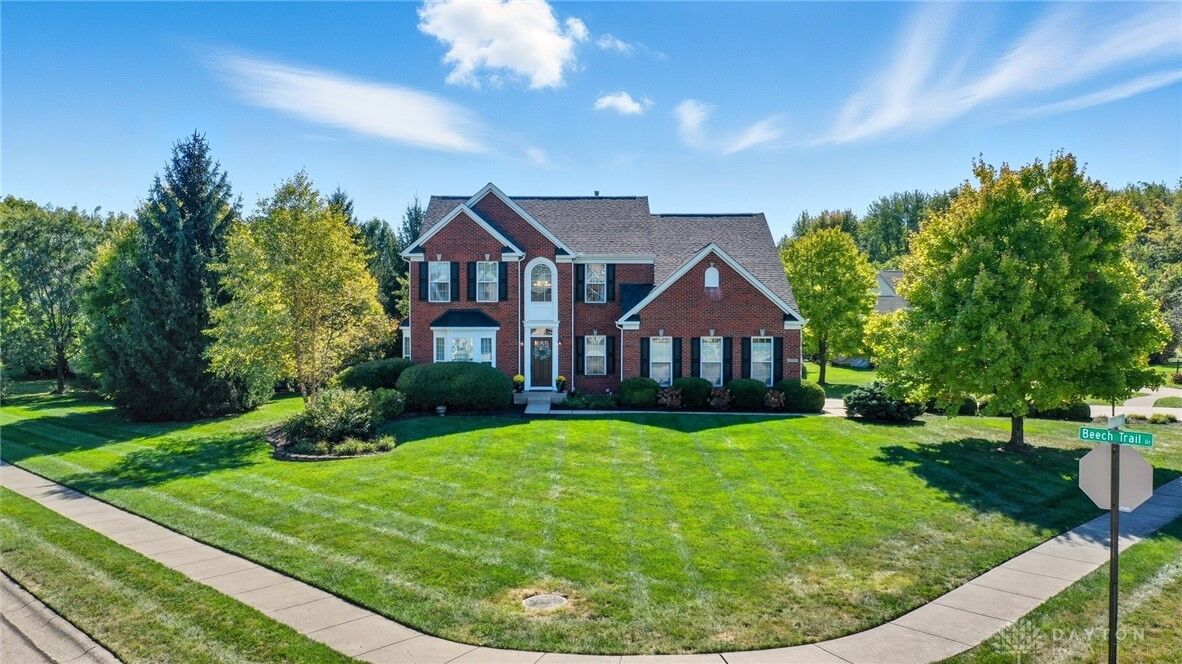Property Photo:  10580 Falcon Ridge Court  OH 45458 