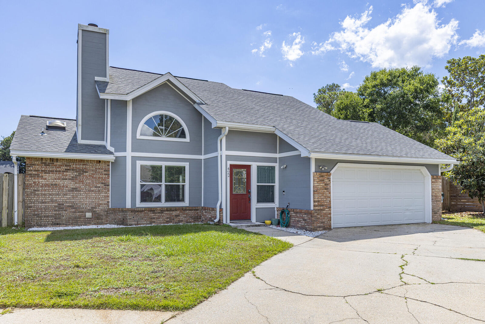 Property Photo:  422 NW Village Court  FL 32548 
