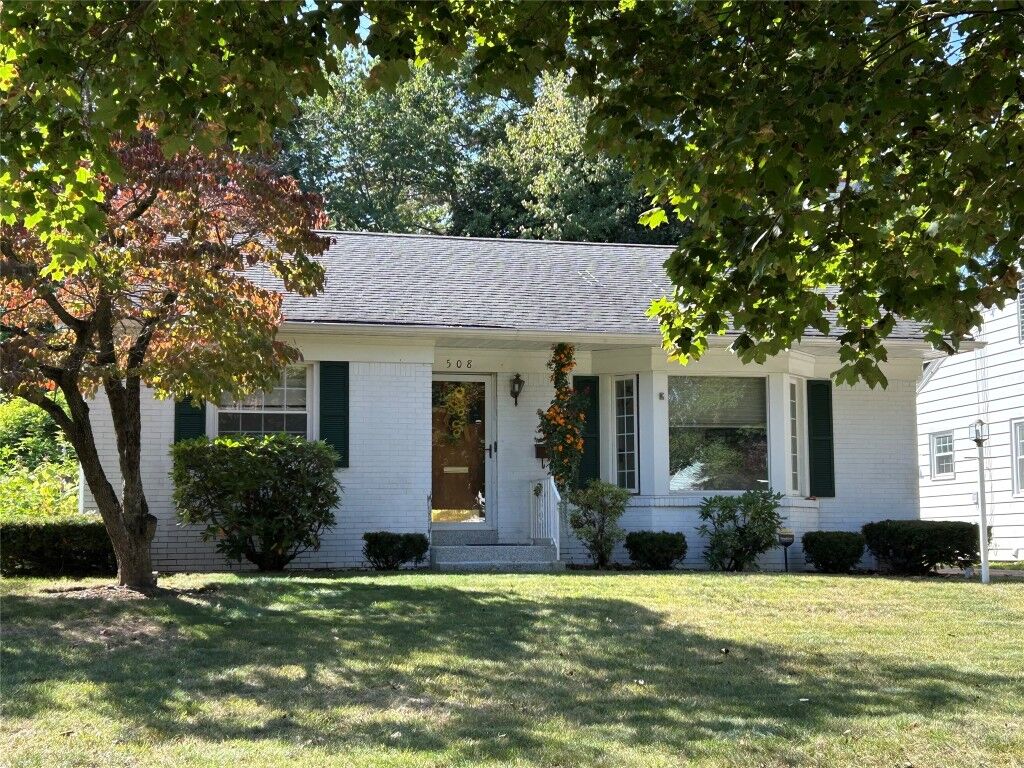 Property Photo:  508 Colorado Drive  PA 16505