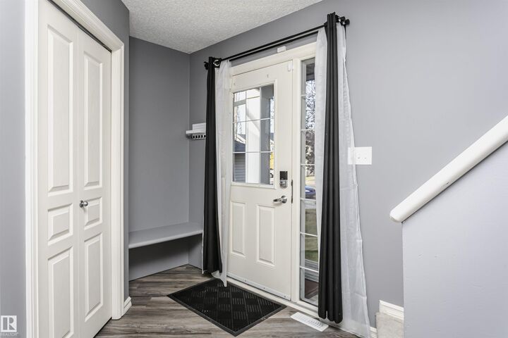 Property Photo:  125 Rue Masson  AB T4X 1S8 