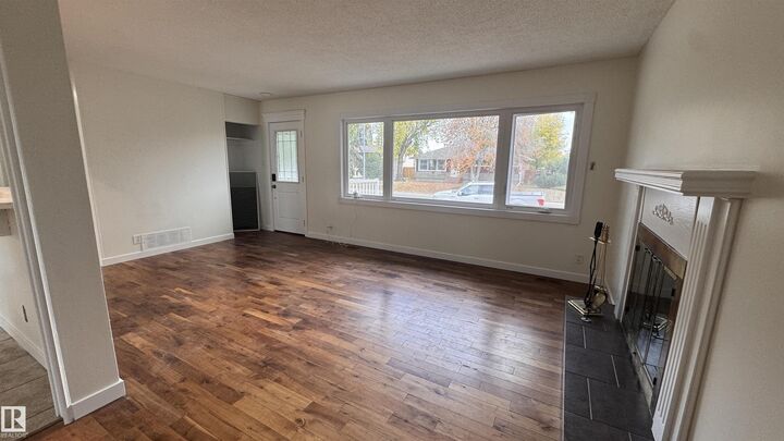 Property Photo:  11022 160A Street NW  AB T5P 3G7 