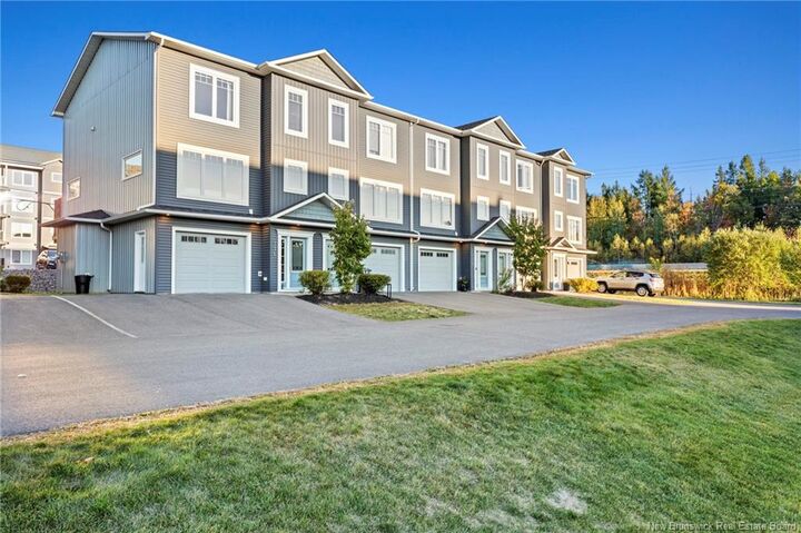 116 Mia Circle  Fredericton NB E3A 7N5 photo