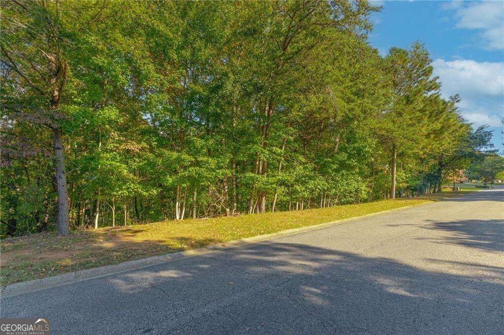 Property Photo:  6060 Rockingham Way  GA 30506 