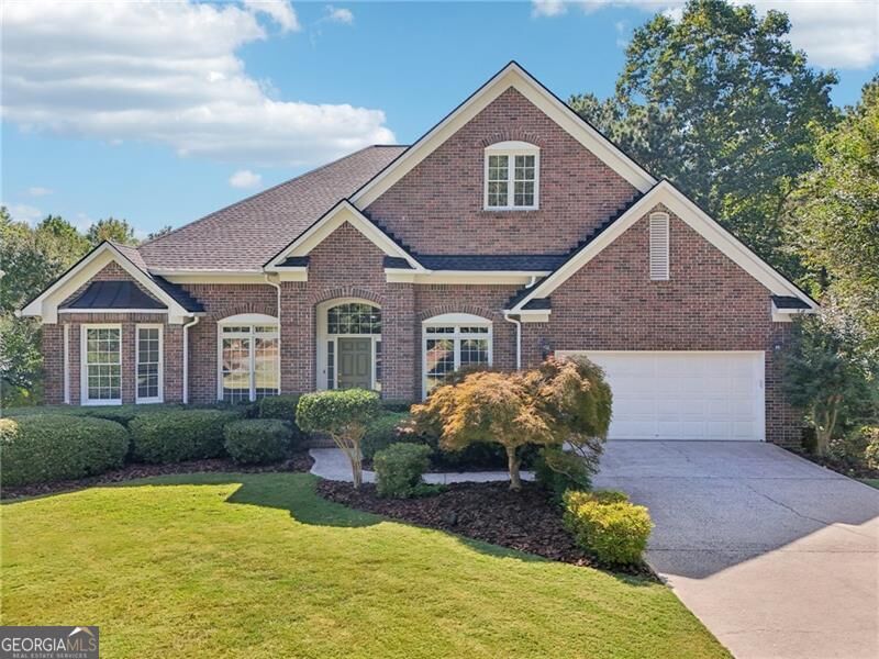 Property Photo: 6640 Bridlewood Way GA 30024