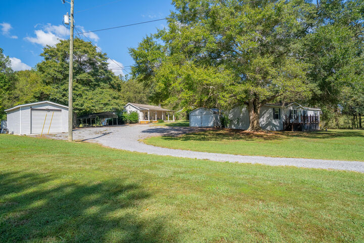 Property Photo: 3147 Cleveland Highway GA 30721