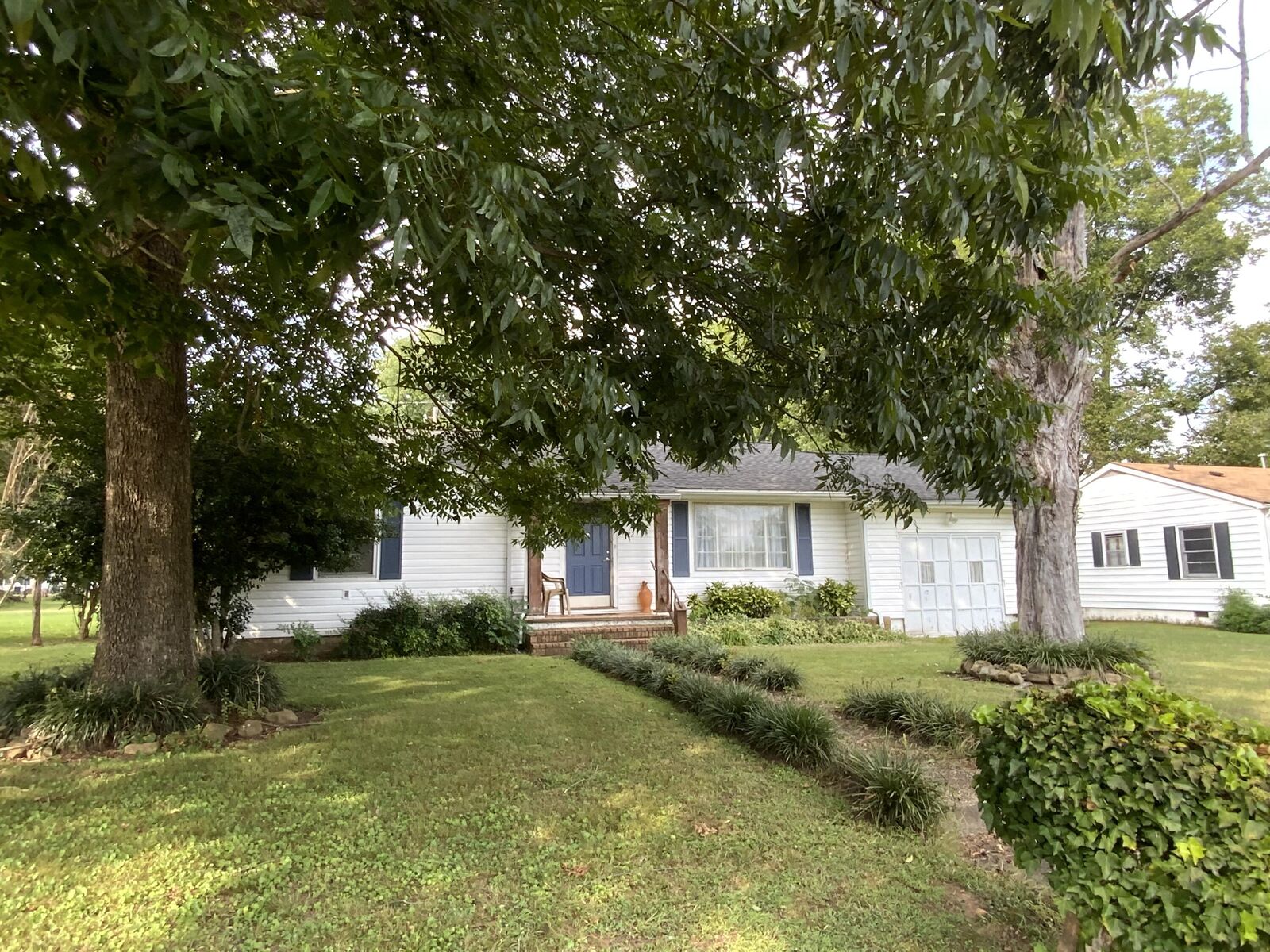 Property Photo:  22 E 5th Street  TN 37347 