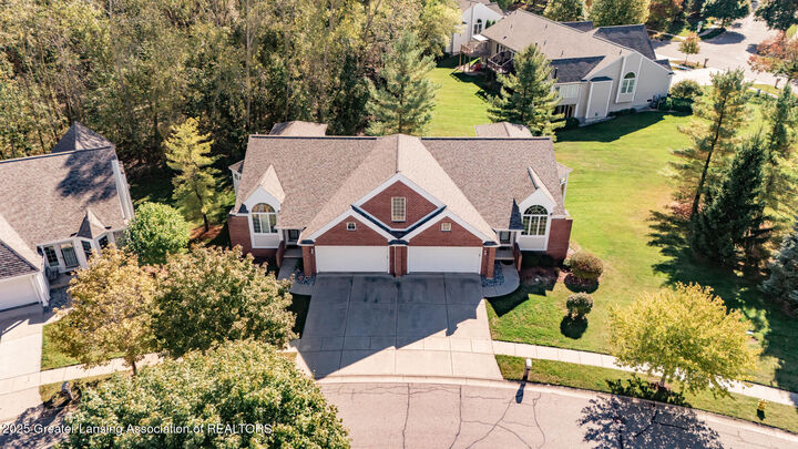 Property Photo:  8 Aviemore Drive  MI 48854 