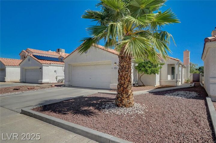 Property Photo: 1516 Bonnie Castle Way NV 89108
