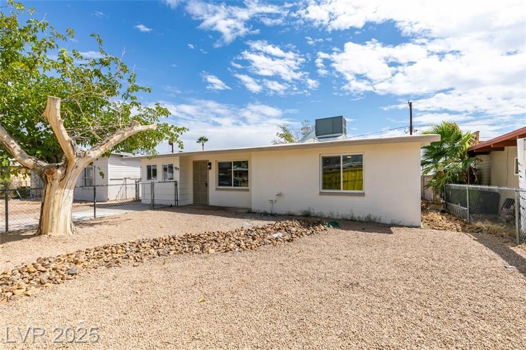 Property Photo: 504 North Minnesota Street NV 89107