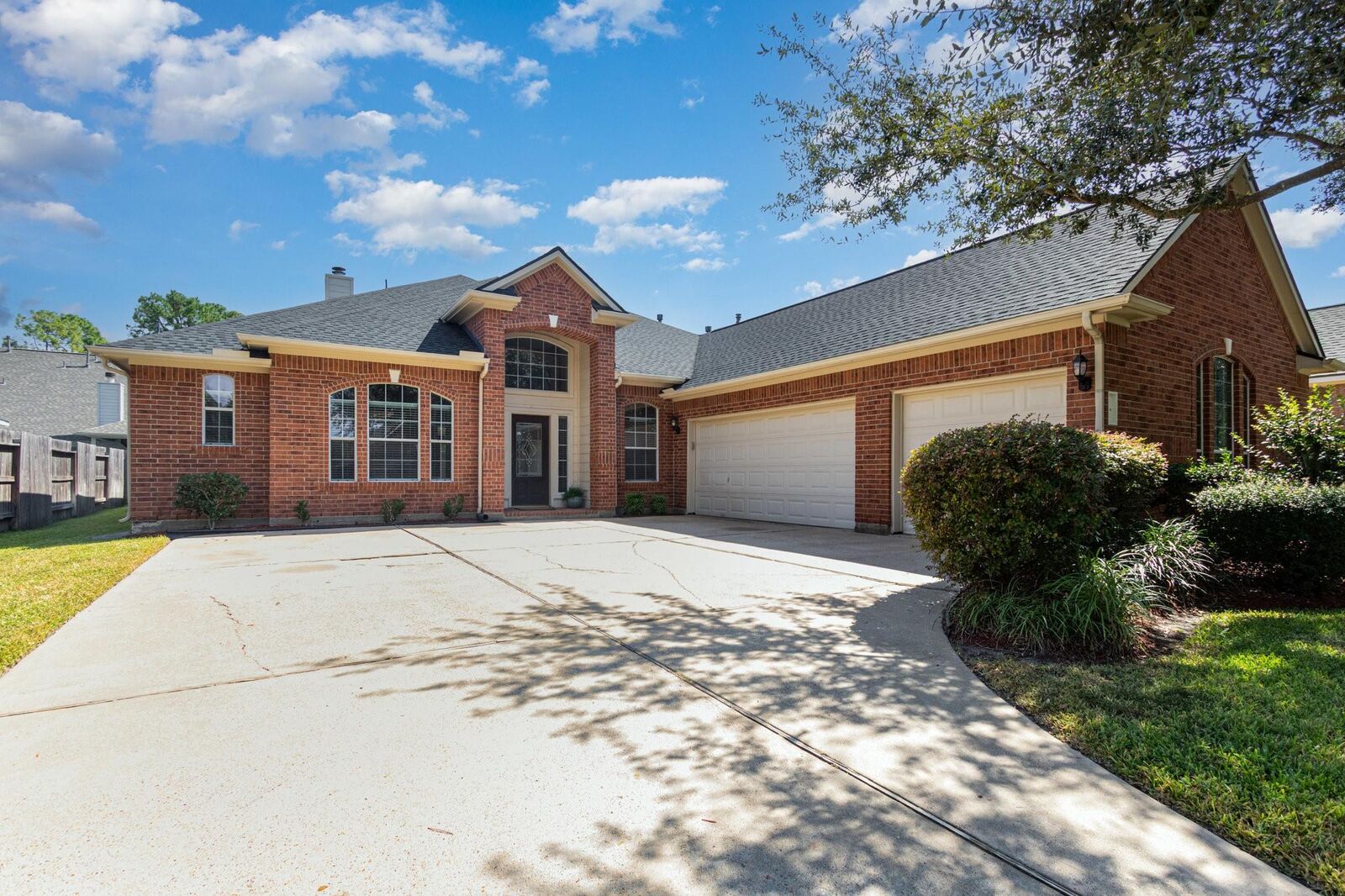 Property Photo:  14418 Rosehill Estates Lane  TX 77429 
