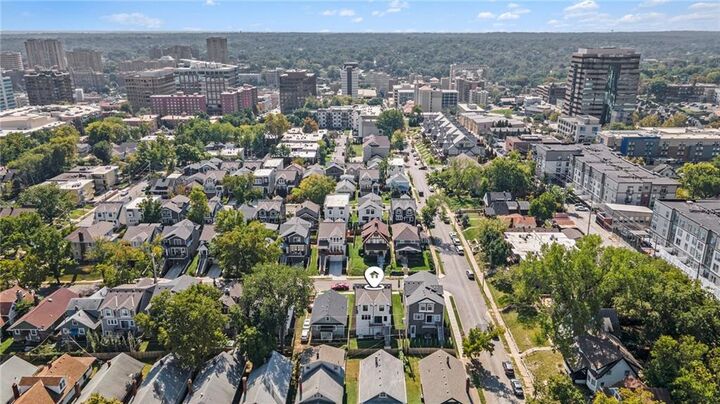 Property Photo: 732 Corbin Terrace MO 64111