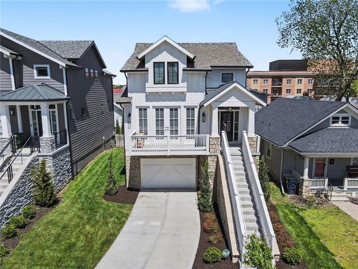 Property Photo:  732 Corbin Terrace  MO 64111 