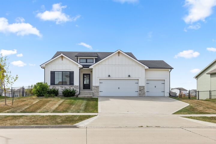 1045 Spruce Street  Waukee IA 50263 photo