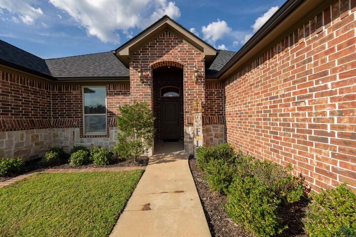 Property Photo: 127 Decoy Lane TX 75650