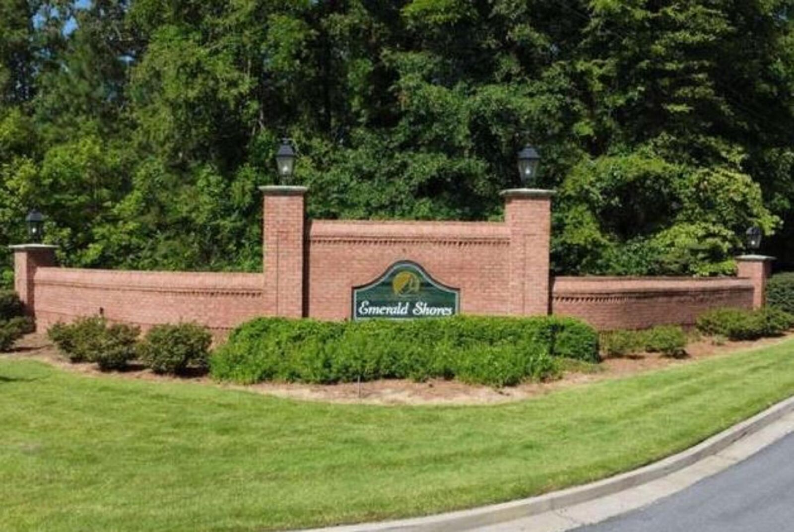 Property Photo: 2010 Clearwater Drive GA 30678