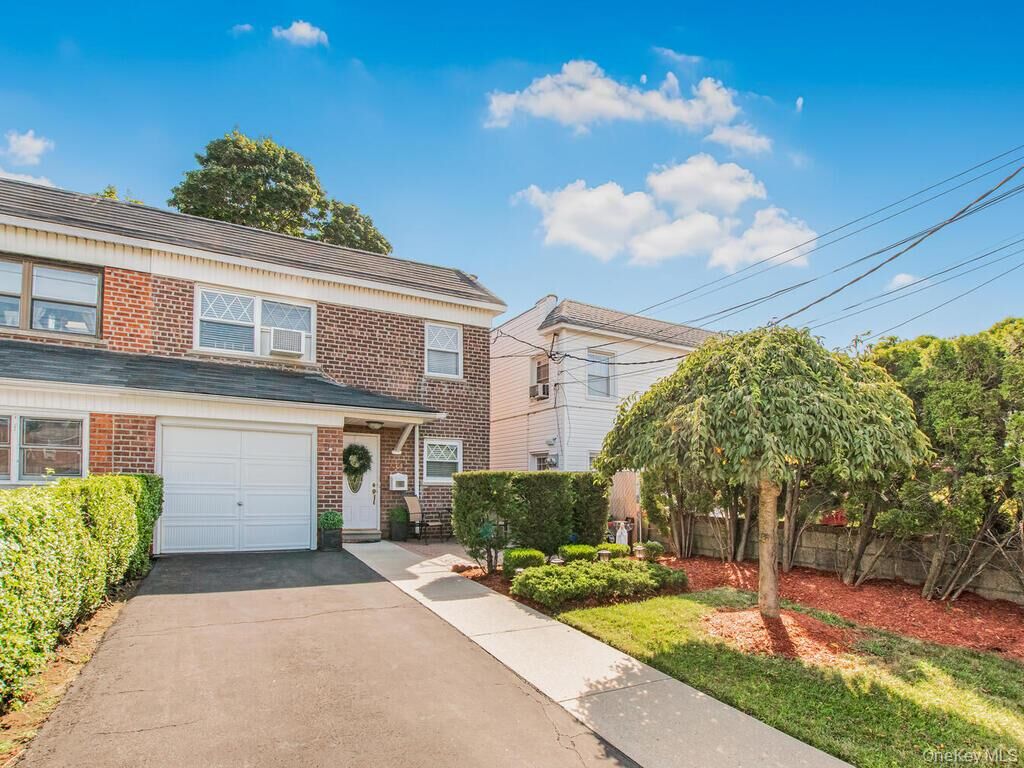 Property Photo:  4175 E. Tremont Ave  NY 10465 