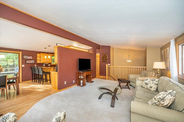 Property Photo:  6891 S Oakland Rd  WI 54880 