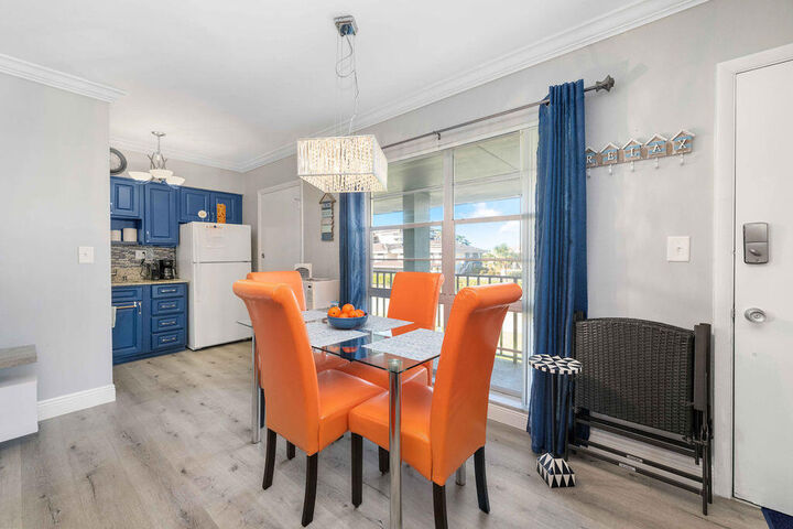 Property Photo:  235 Seaview Court A6  FL 34145 