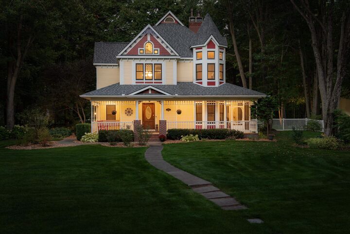 Property Photo:  2586 Hummingbird  MI 48642 