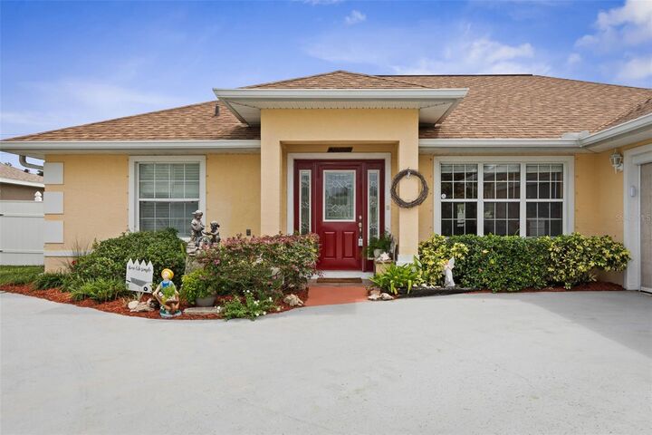 Property Photo:  56 Louisville Drive  FL 32137 