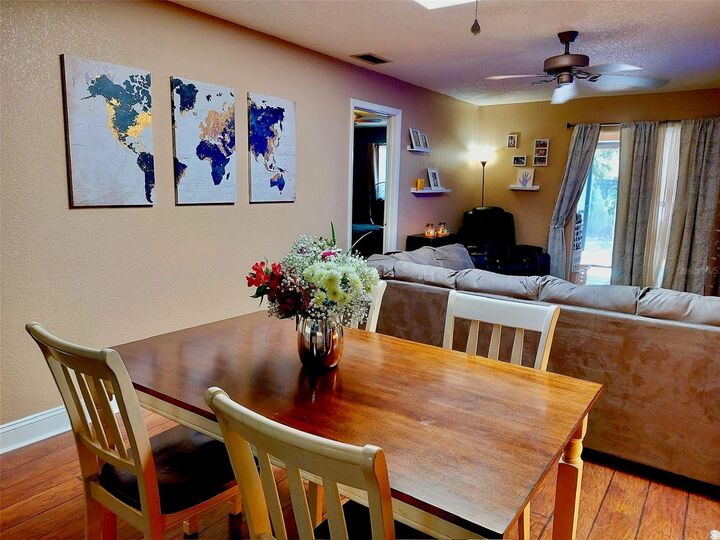 Property Photo: 6460 Bonnie Bay Circle N FL 33781