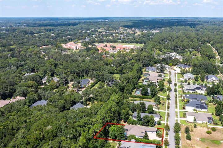 Property Photo: 2924 SW 106th Street FL 32608