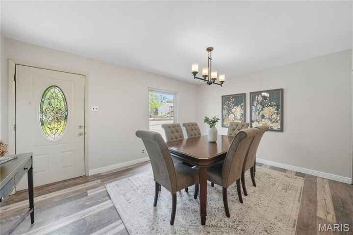 Property Photo: 4315 Heinle Drive MO 63129