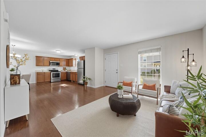 Property Photo:  512 Hannah Way  MO 63010 